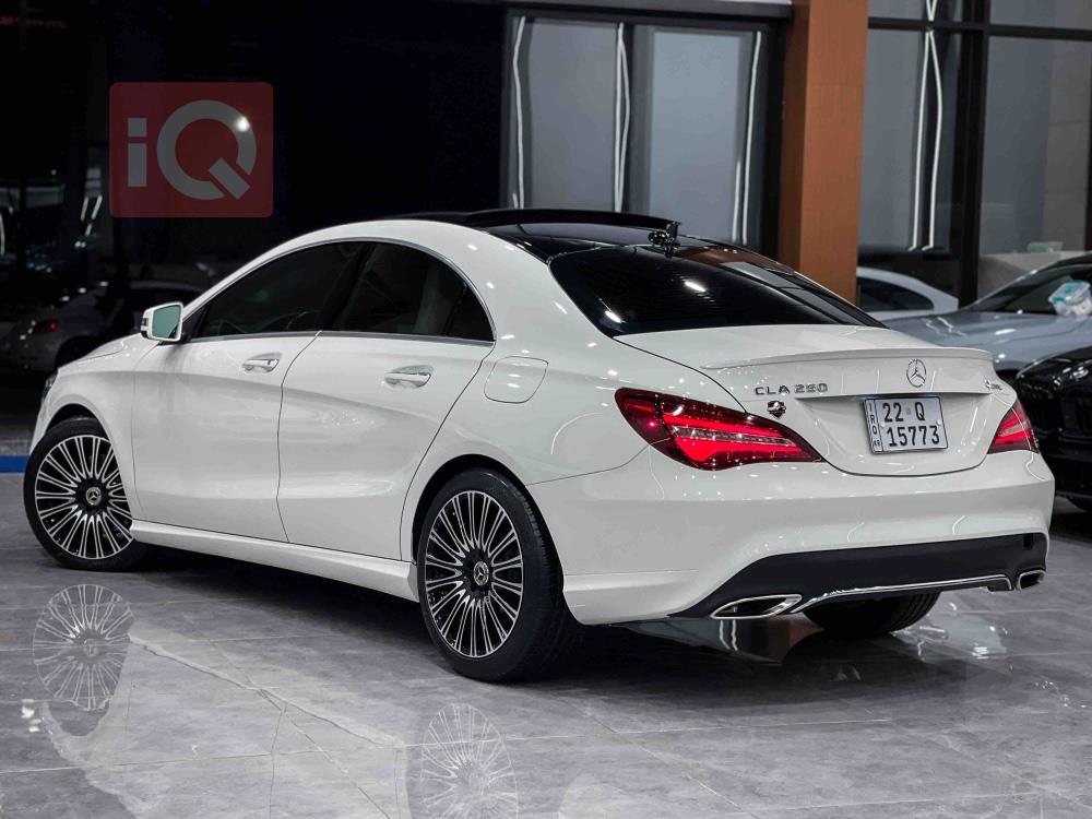 Mercedes-Benz CLA